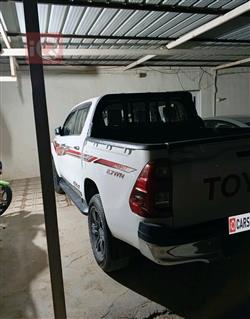 تويوتا هايلوكس